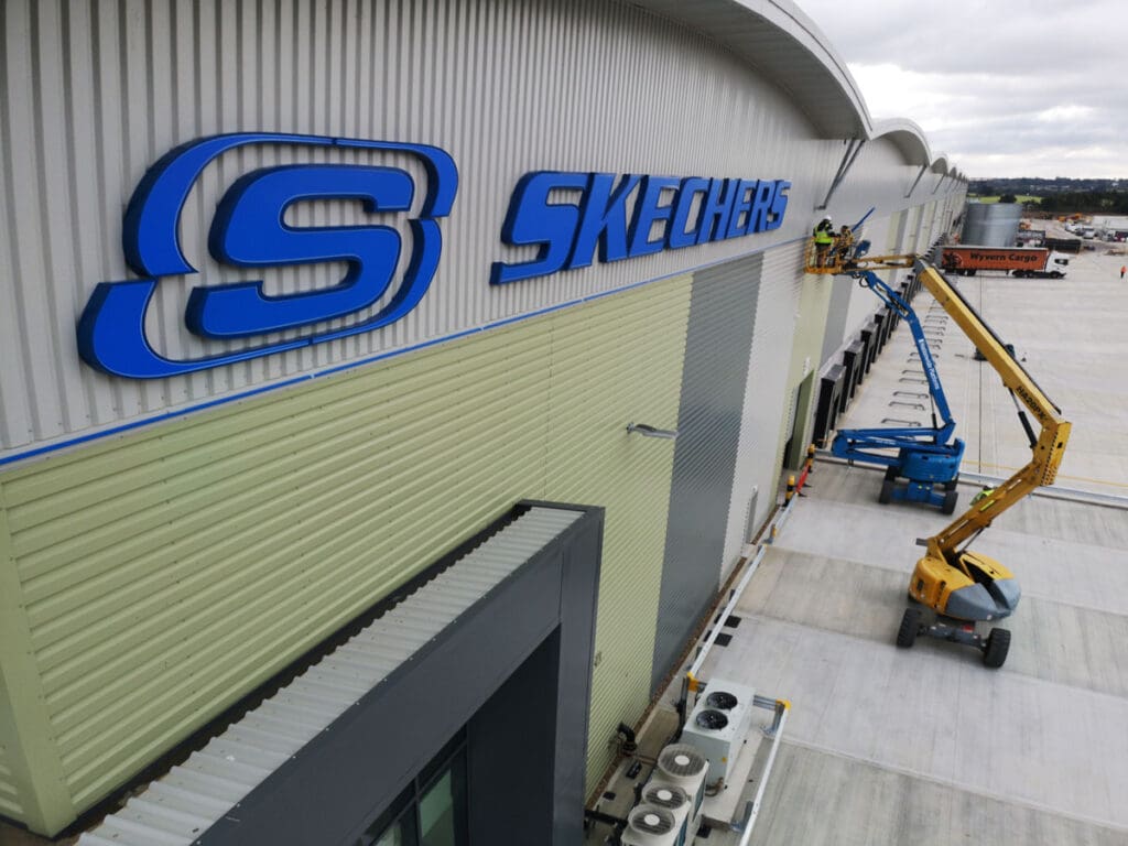 Skechers built up sign install.