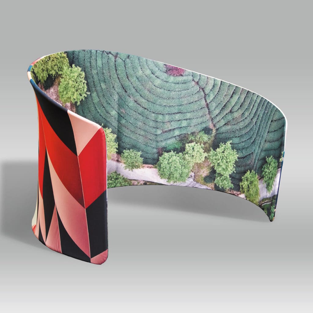 Curved Booth Fabric Displays.